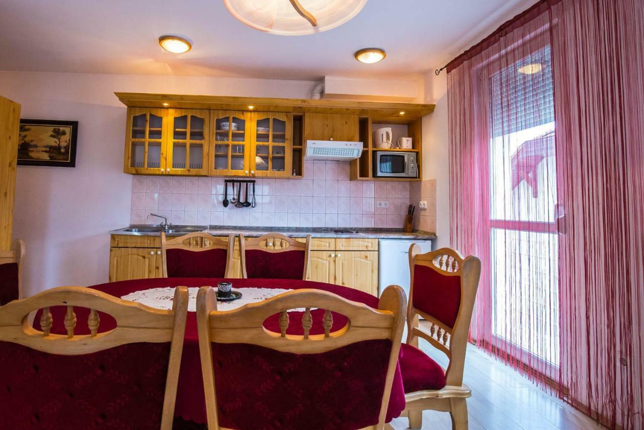 Kis-Gast Panorama Apartman Hajduszoboszlo Exterior photo
